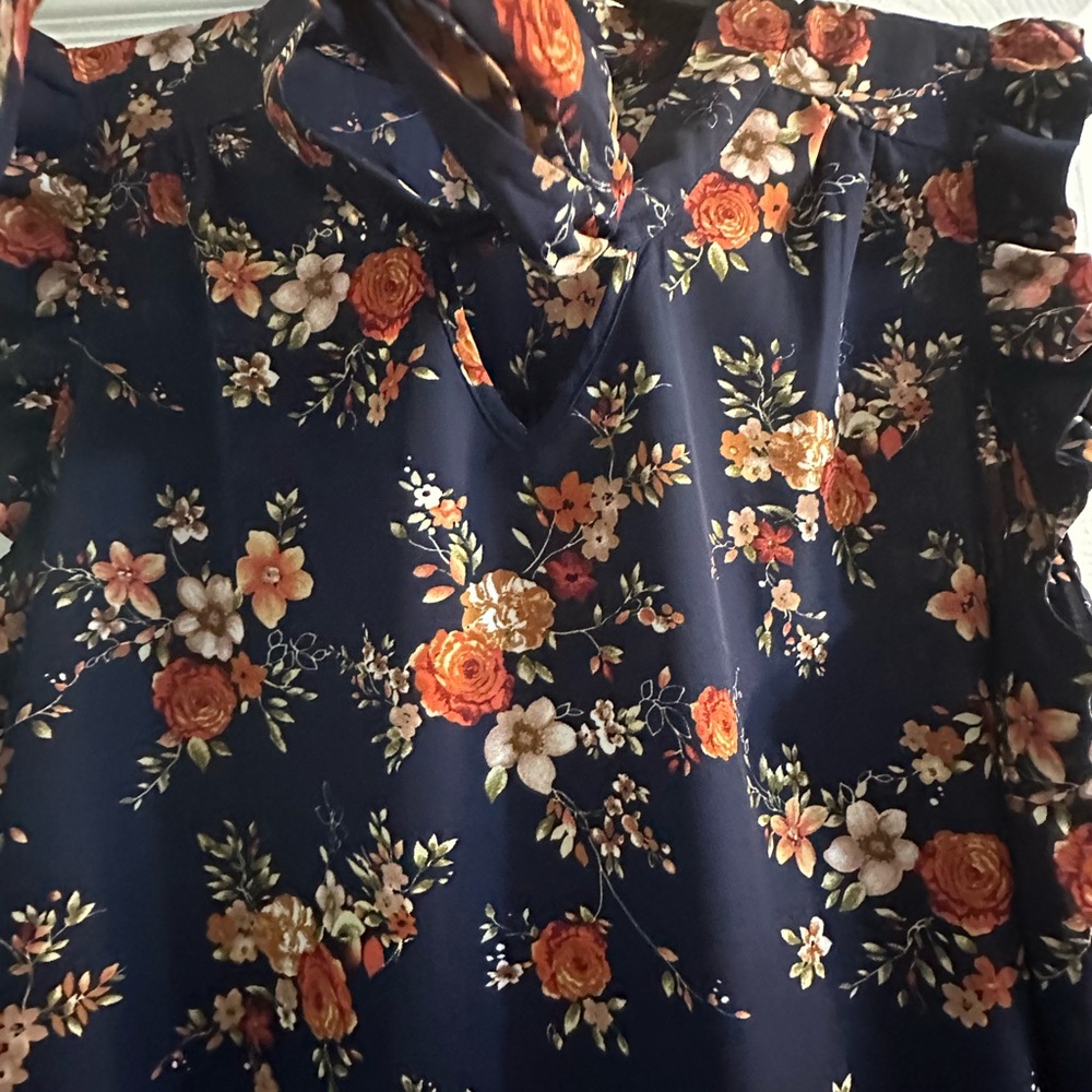 Sweet Rain Sleeveless Floral Top - Picture 2 of 7